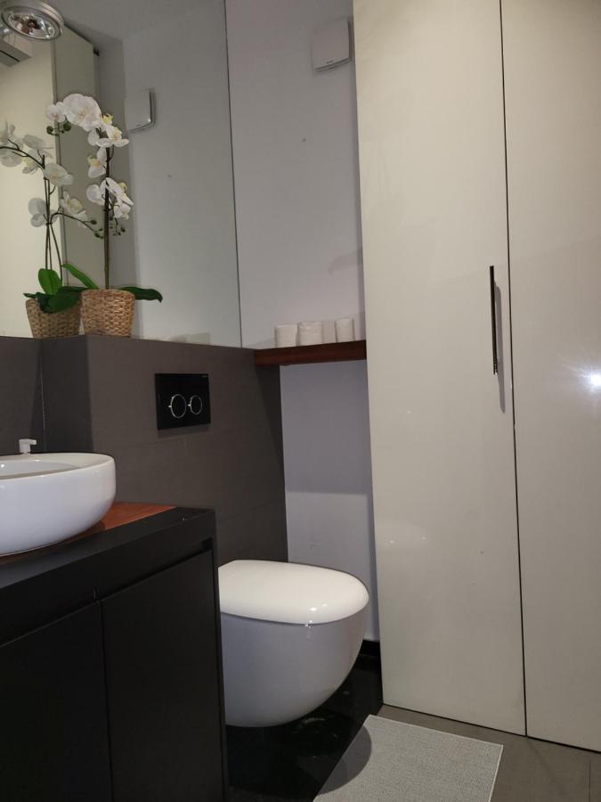 Amber Apartament 127 Krakow Bagian luar foto