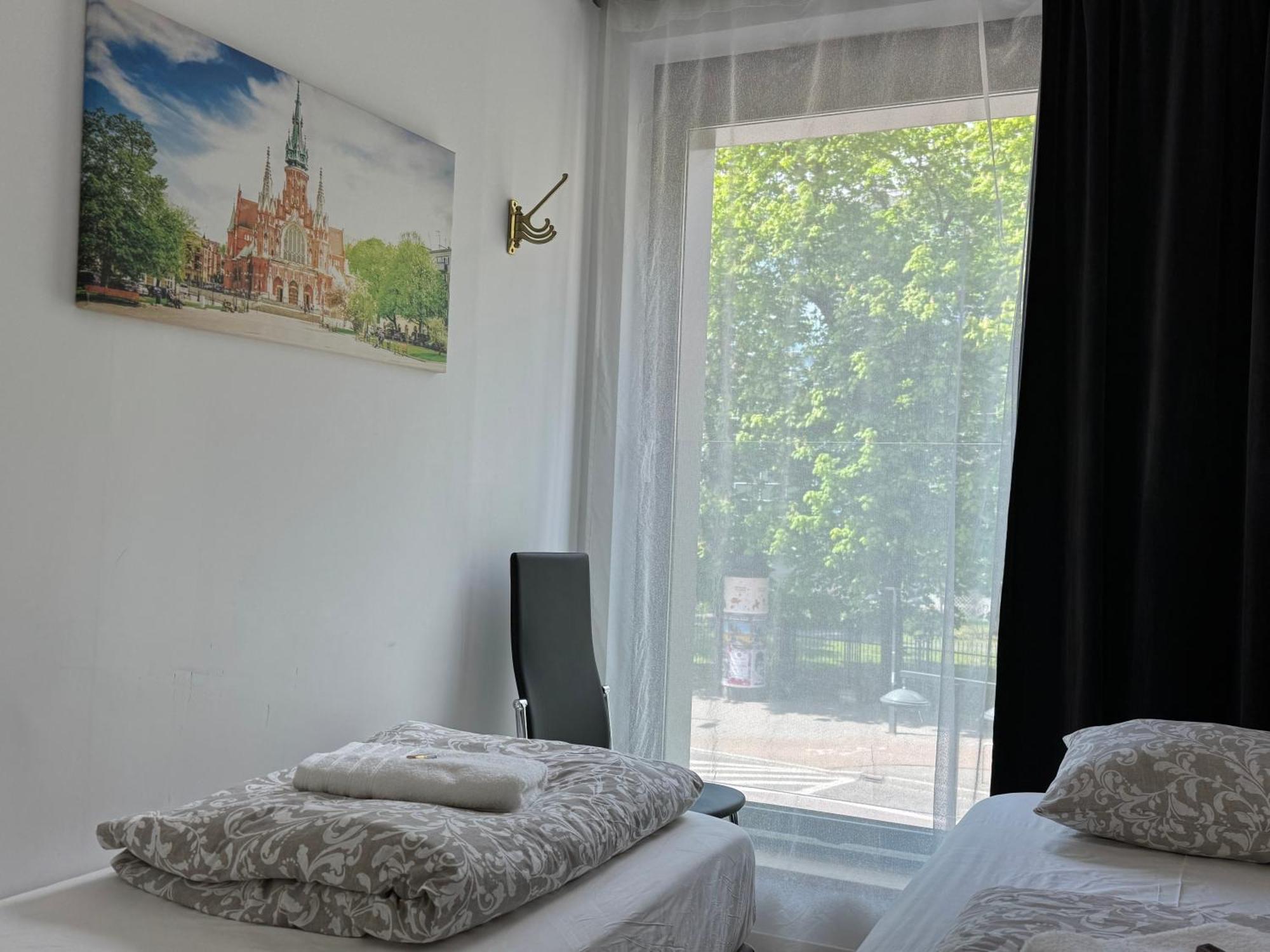 Amber Apartament 127 Krakow Bagian luar foto