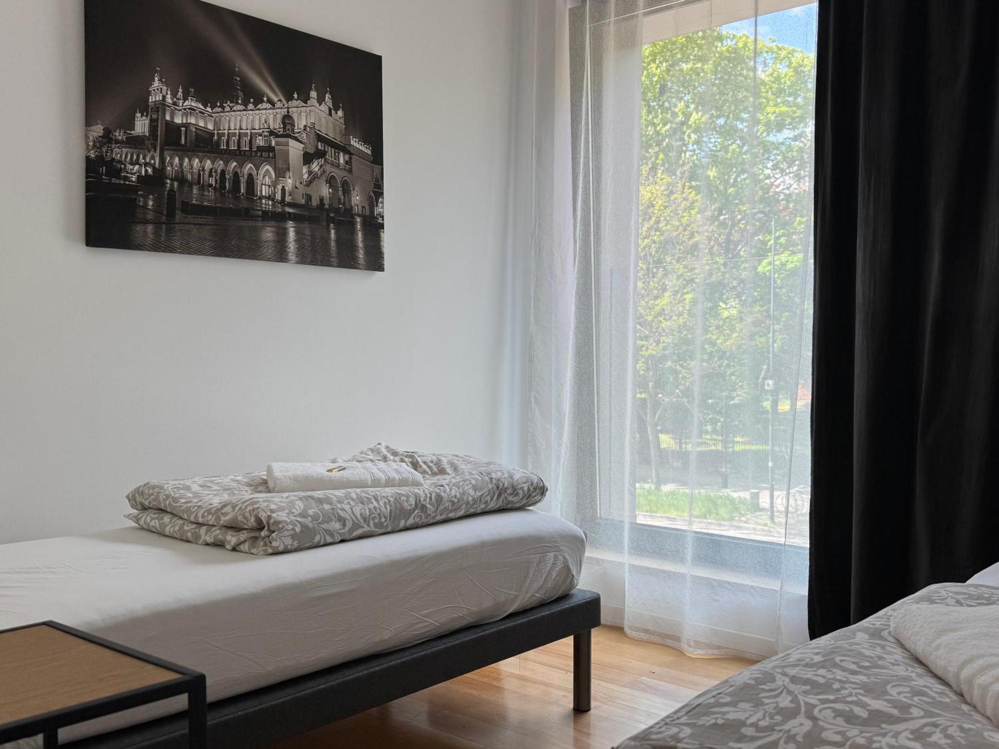 Amber Apartament 127 Krakow Bagian luar foto