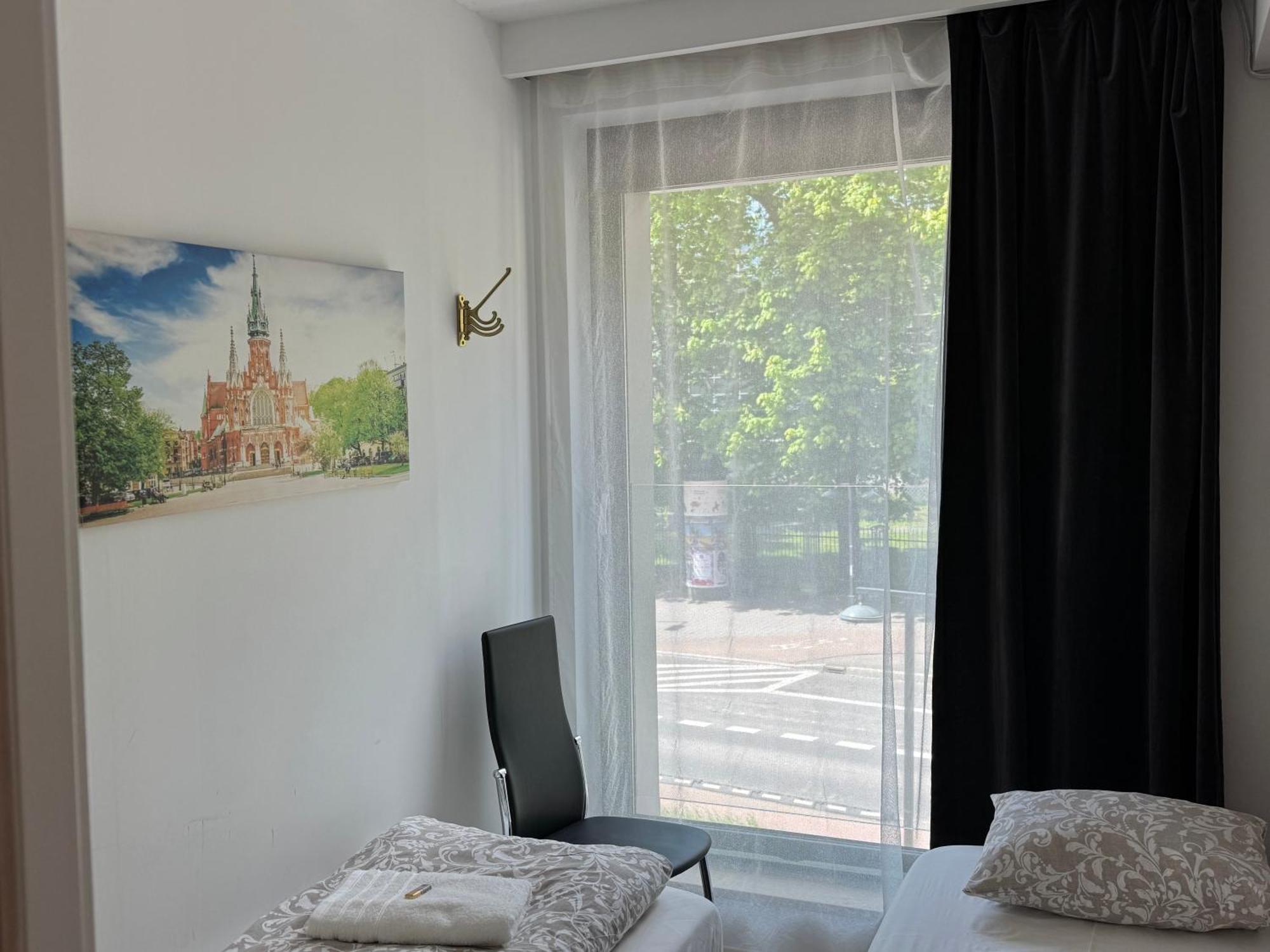 Amber Apartament 127 Krakow Bagian luar foto